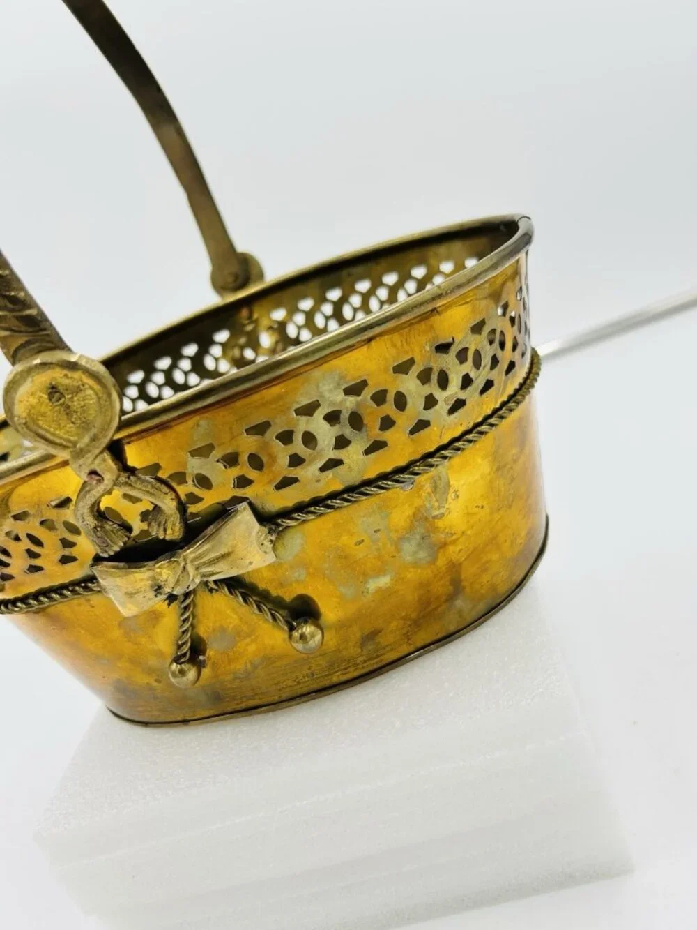 Vintage Solid Brass Basket Pierced Planter Twisted Rope Bow Tassels with Handle